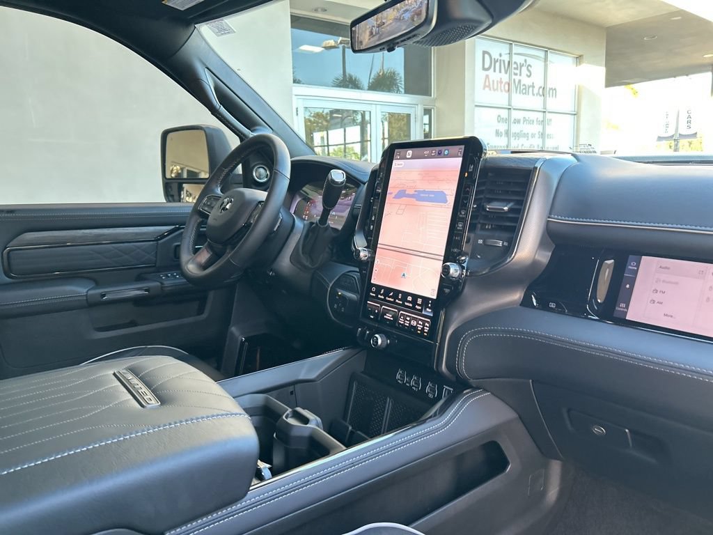 New 2026 RAM 3500 Limited AWD/4WD image 29