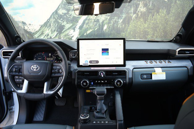 New 2026 Toyota 4Runner Trailhunter AWD/4WD image 9