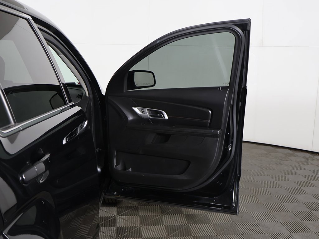 Used 2017 GMC Terrain SLE image 15