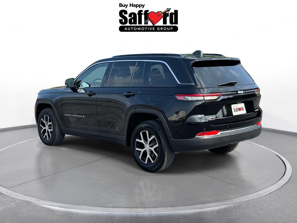 Used 2024 Jeep Grand Cherokee Limited AWD/4WD image 5