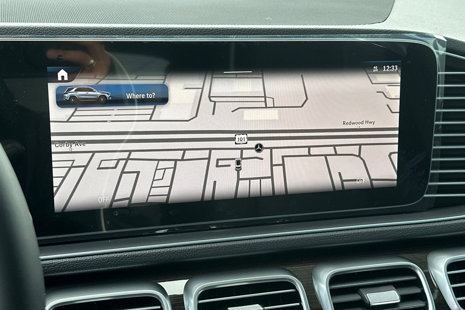 Used 2025 Mercedes-Benz GLE 350 4MATIC image 16