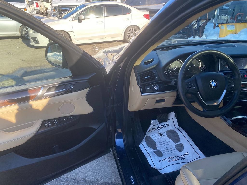 Used 2017 BMW X3 xDrive28i AWD/4WD image 10