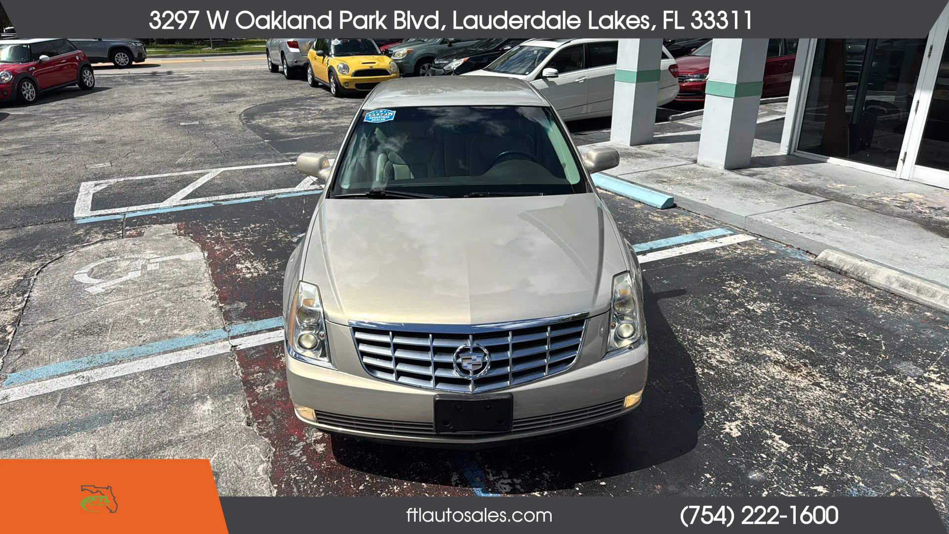 Used 2007 Cadillac DTS w/ Trunk Convenience Package image 4