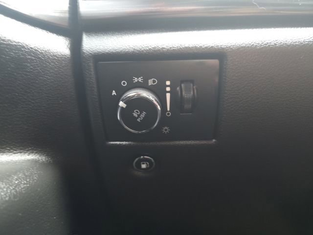 Used 2020 Jeep Grand Cherokee Altitude AWD/4WD image 13