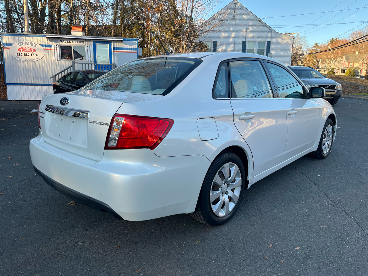 Used 2011 Subaru Impreza 2.5i image 5