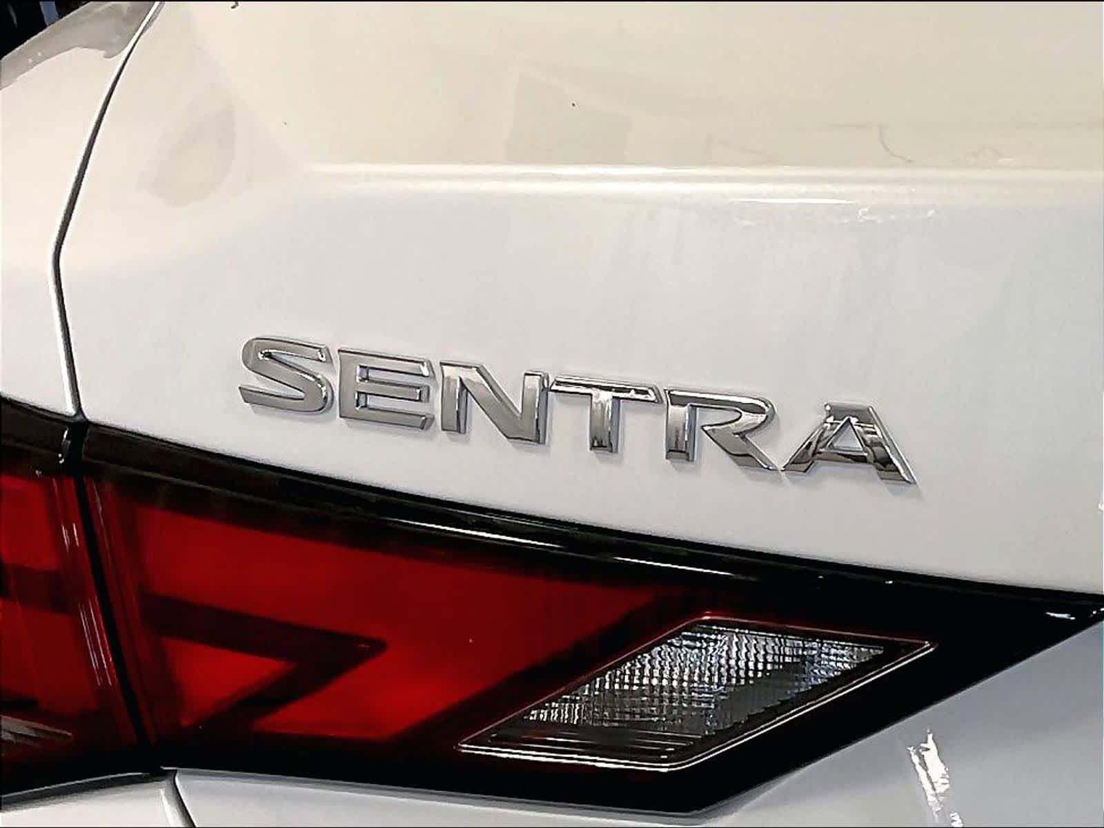 Certified 2025 Nissan Sentra SV FWD image 27