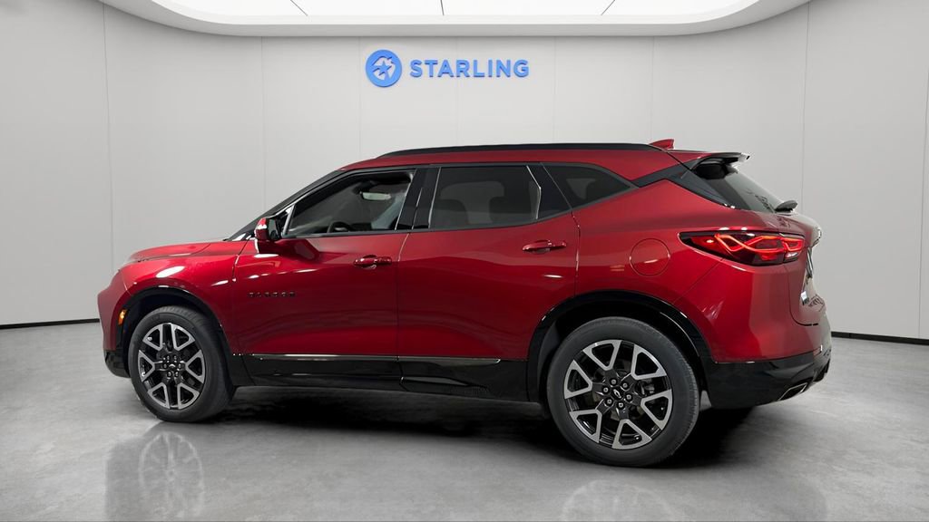 Certified 2023 Chevrolet Blazer RS w/ Driver Confidence II Package FWD image 4