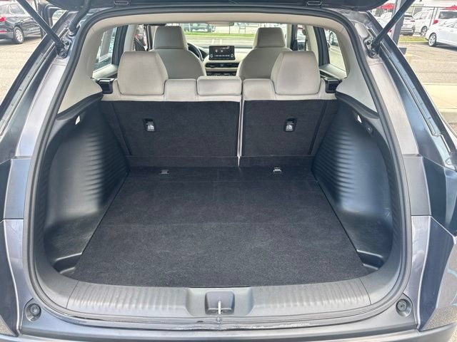 Used 2023 Honda HR-V LX image 12