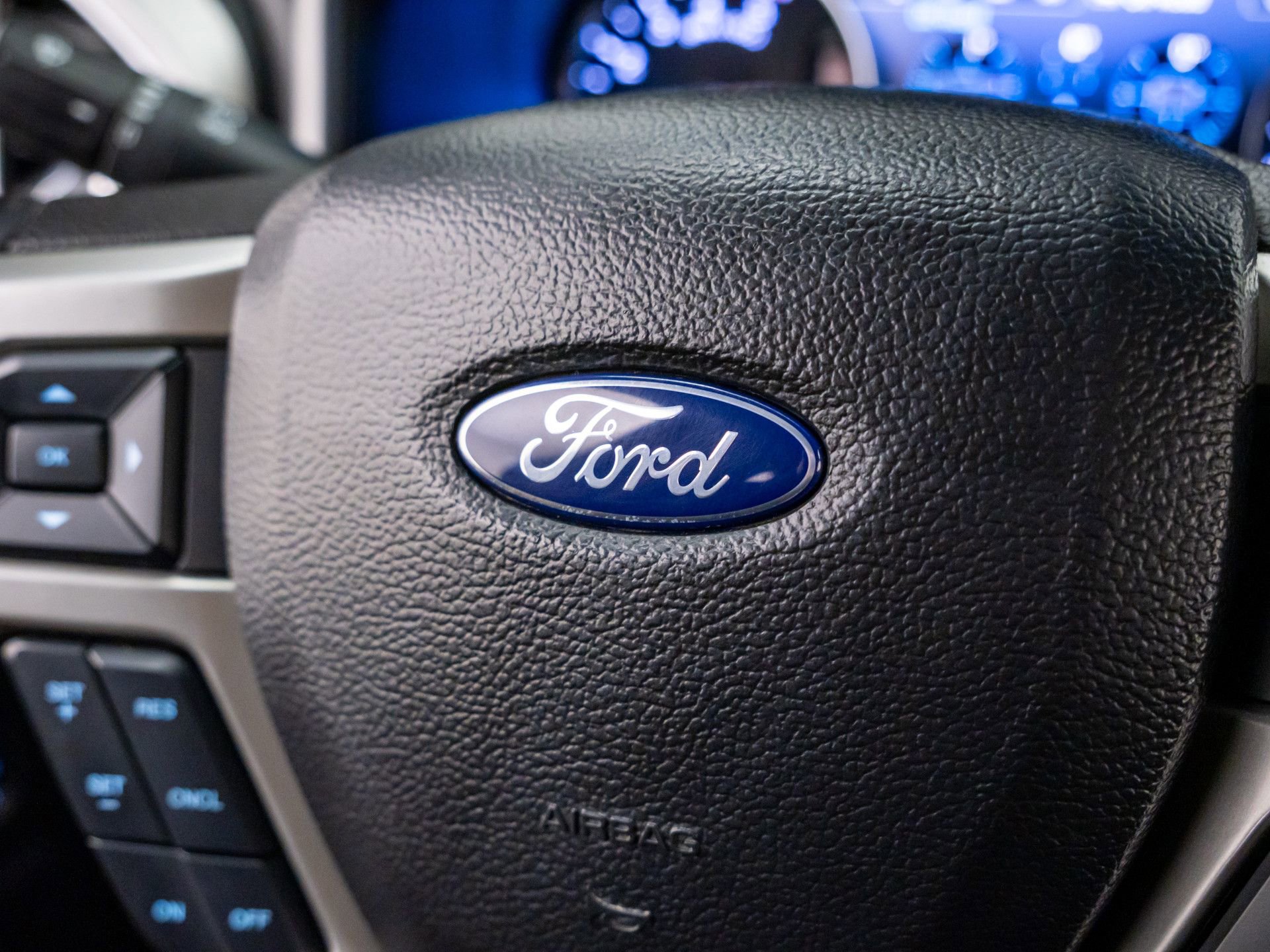 Used 2021 Ford F250 Lariat w/ Lariat Value Package image 23