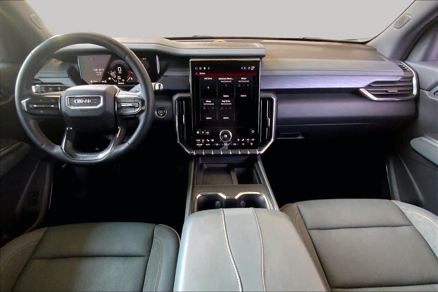 Used 2025 GMC Acadia AT4 w/ Luxury Package AWD/4WD image 16