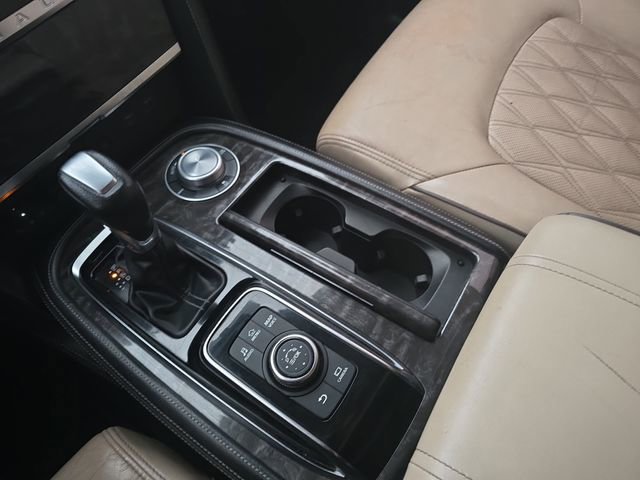 Used 2022 Nissan Armada Platinum image 28