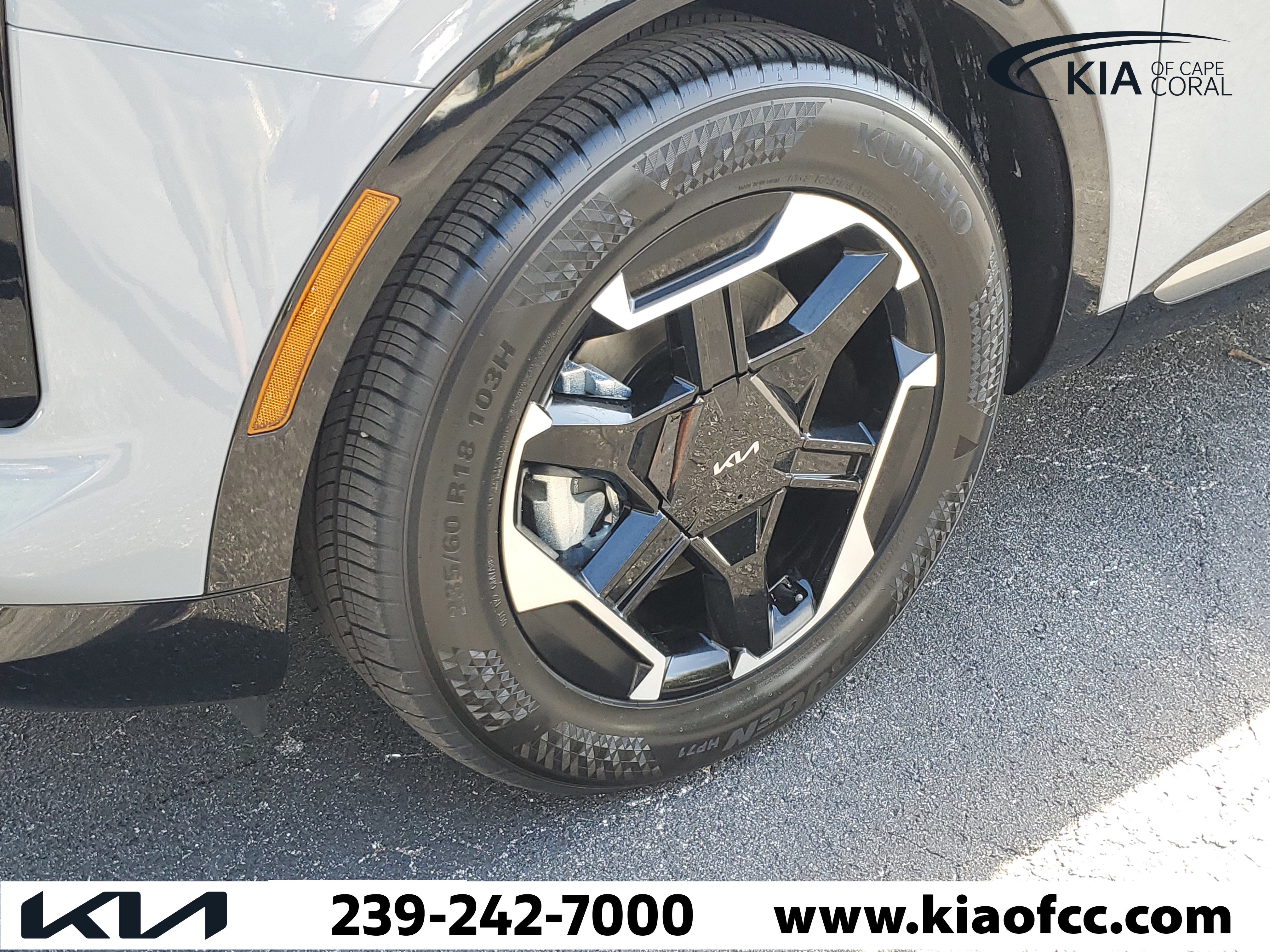 Certified 2026 Kia Sportage SX FWD image 6