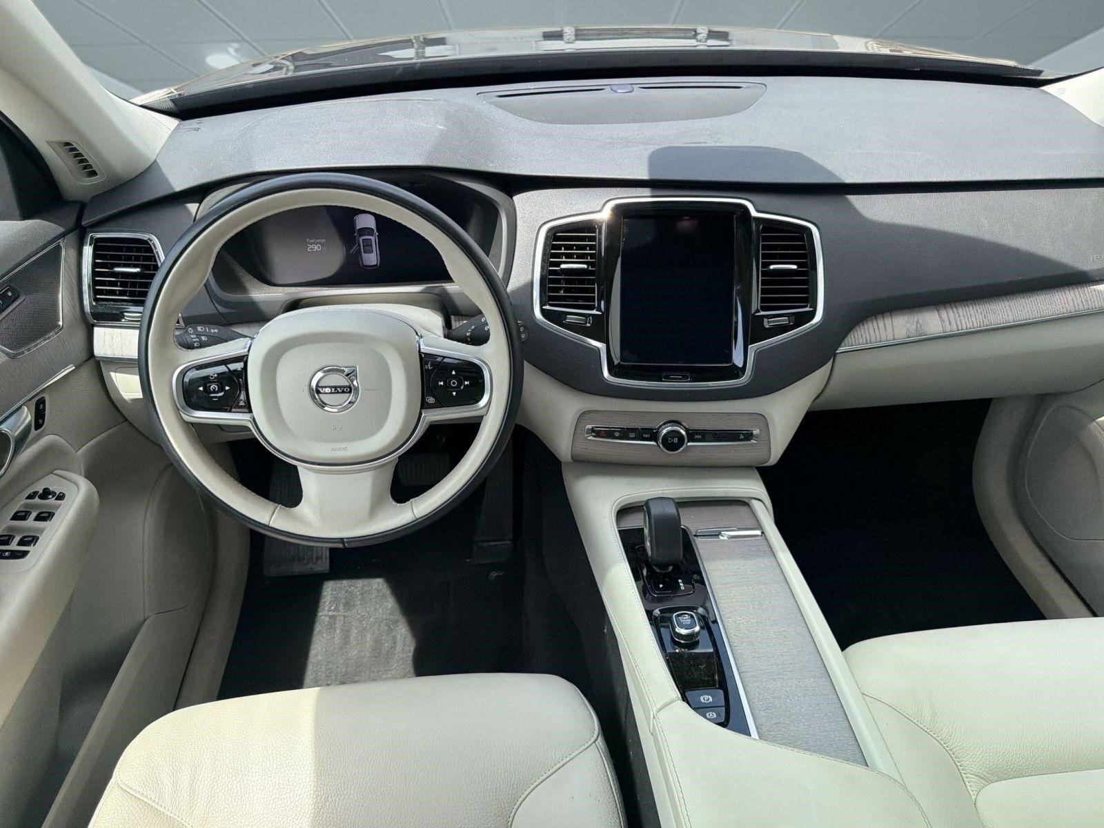 Certified 2024 Volvo XC90 B6 Plus w/ Protection Package Premier AWD/4WD image 25
