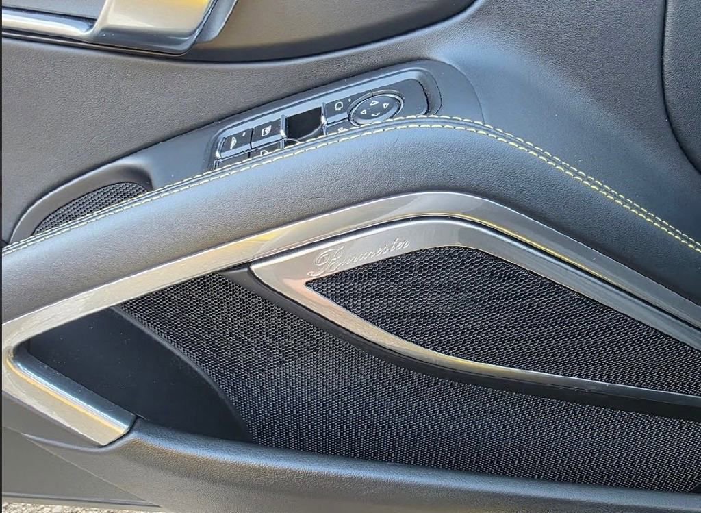 Used 2016 Porsche 911 Turbo S image 19