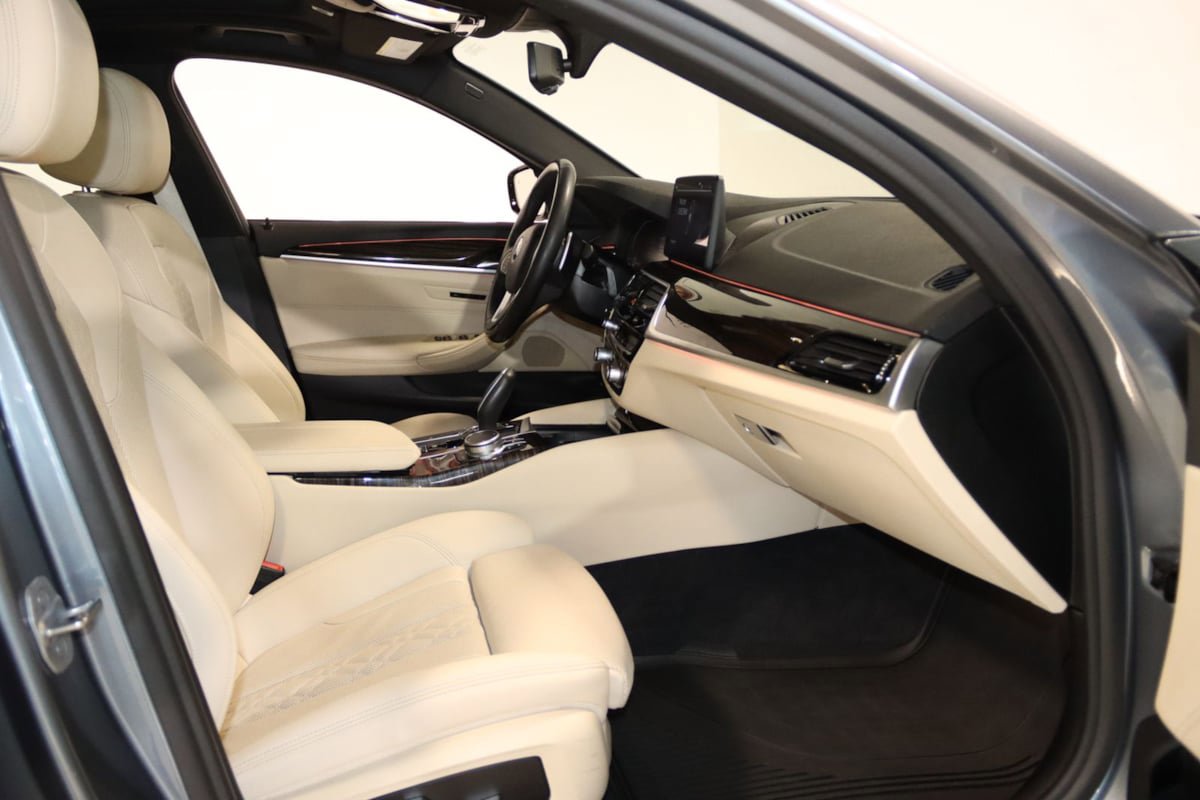 Used 2021 BMW 530i xDrive w/ Convenience Package AWD/4WD image 61