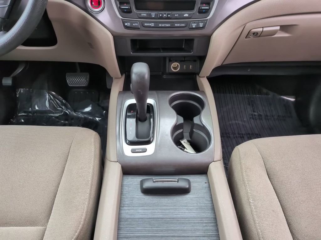 Used 2016 Honda Pilot EX image 15