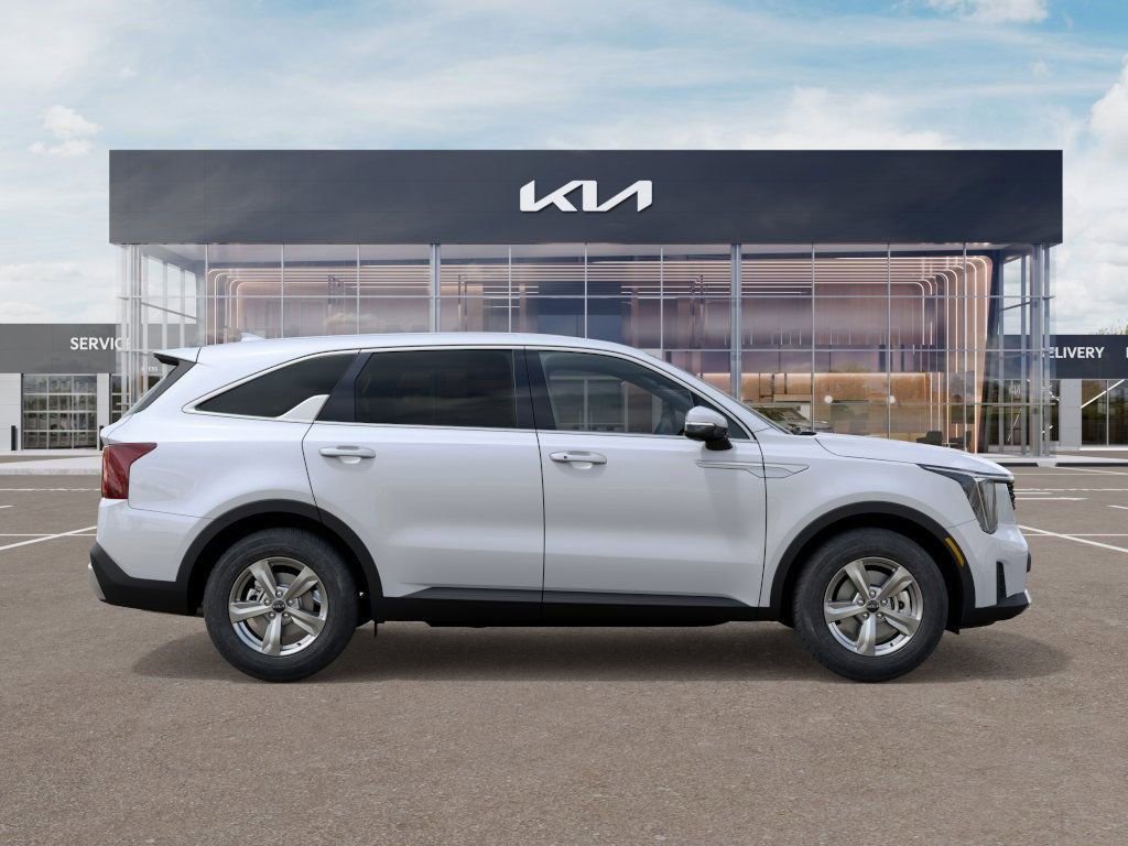 Certified 2026 Kia Sorento LX image 3