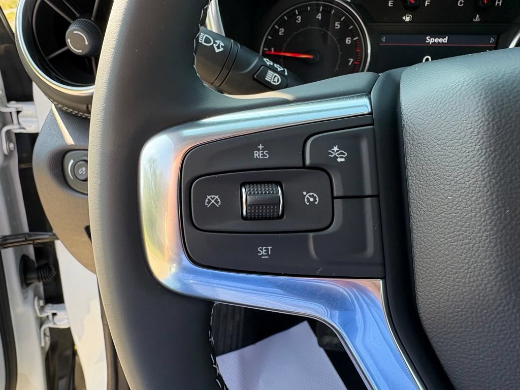 New 2026 Chevrolet Blazer LT w/ LPO, Arctic Package FWD image 19