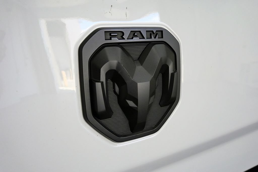 Used 2024 RAM 2500 Tradesman w/ Snow Chief Group AWD/4WD image 9