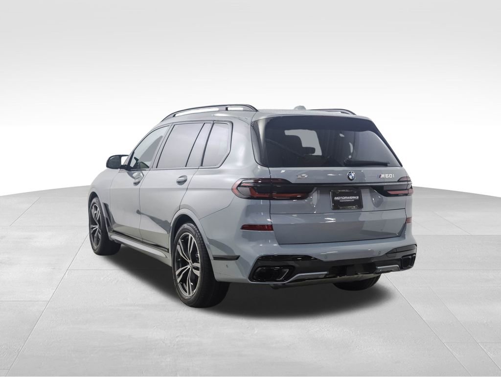 New 2026 BMW X7 M60i image 3
