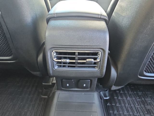 Used 2025 Lincoln Corsair Reserve w/ Jet Appearance Package image 23