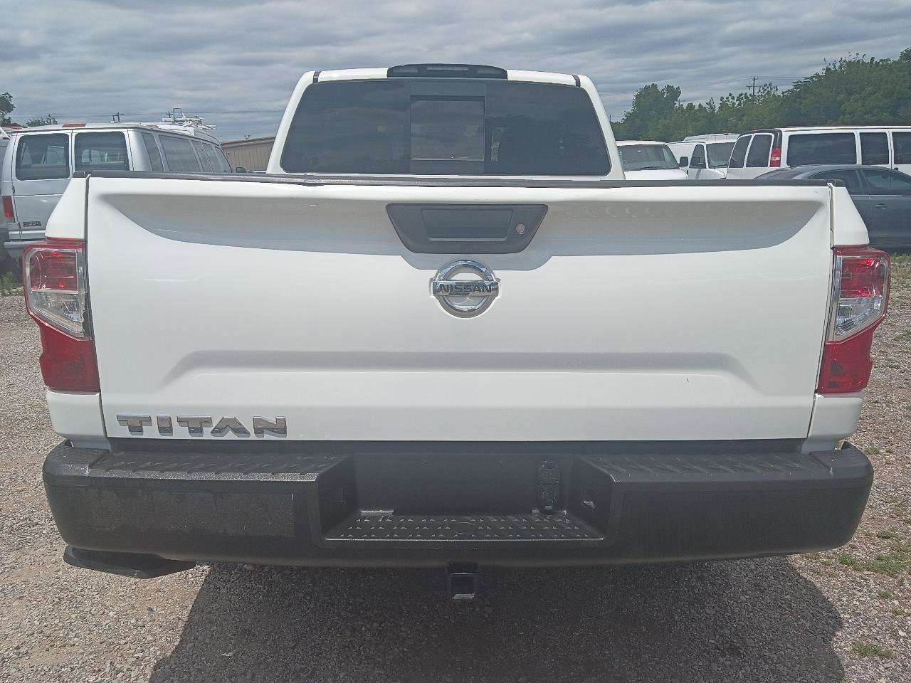 Used 2019 Nissan Titan S w/ S Utility Package RWD image 6