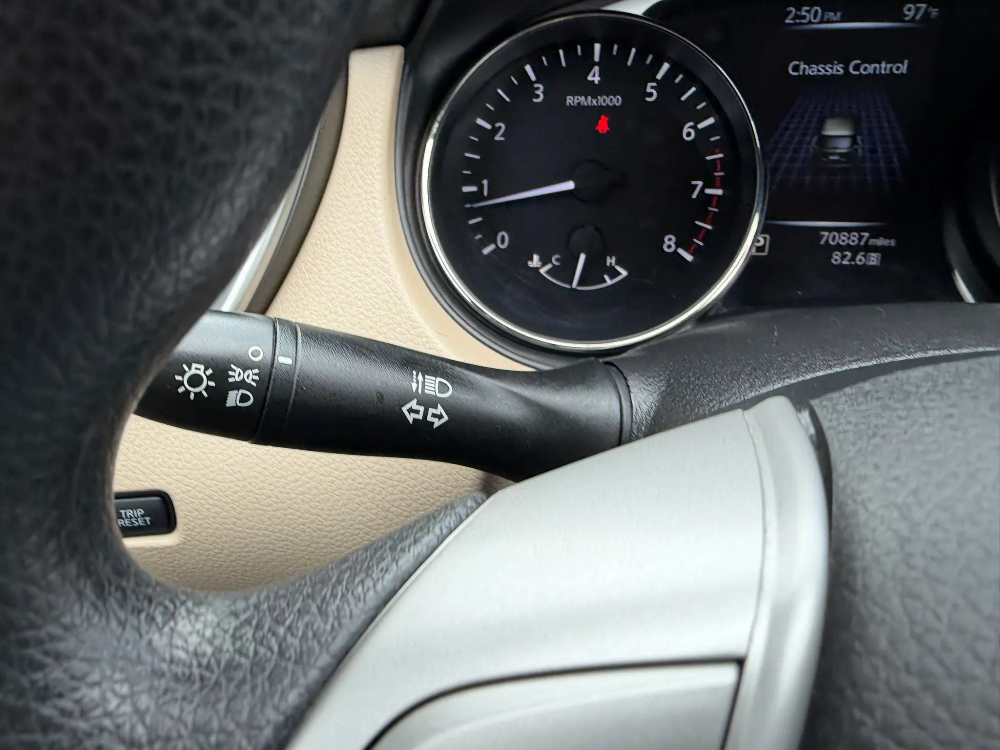 Used 2016 Nissan Rogue S FWD image 14