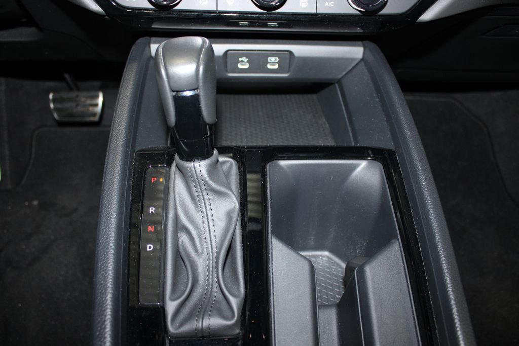 Used 2023 Honda Accord Sport image 30