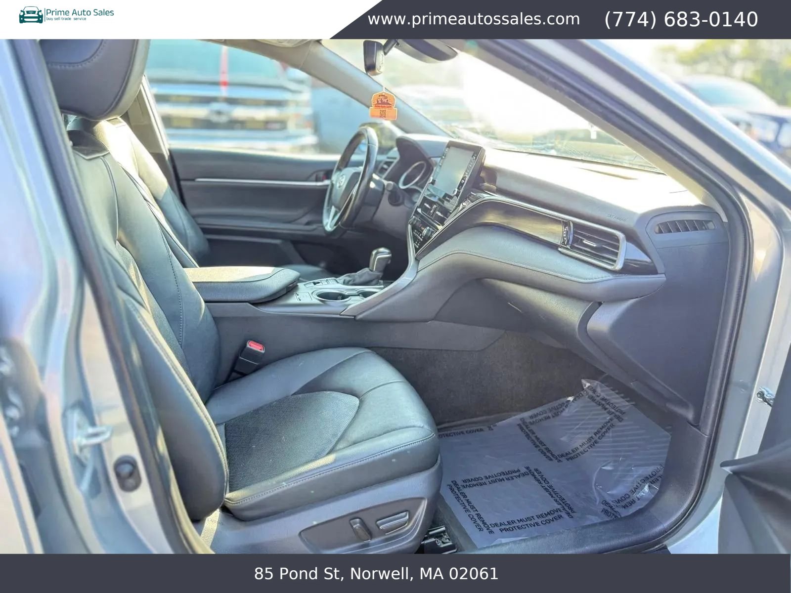 Used 2022 Toyota Camry XLE FWD image 12