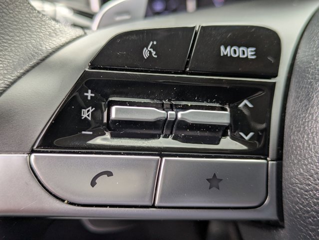 Used 2022 Hyundai Tucson Blue image 9