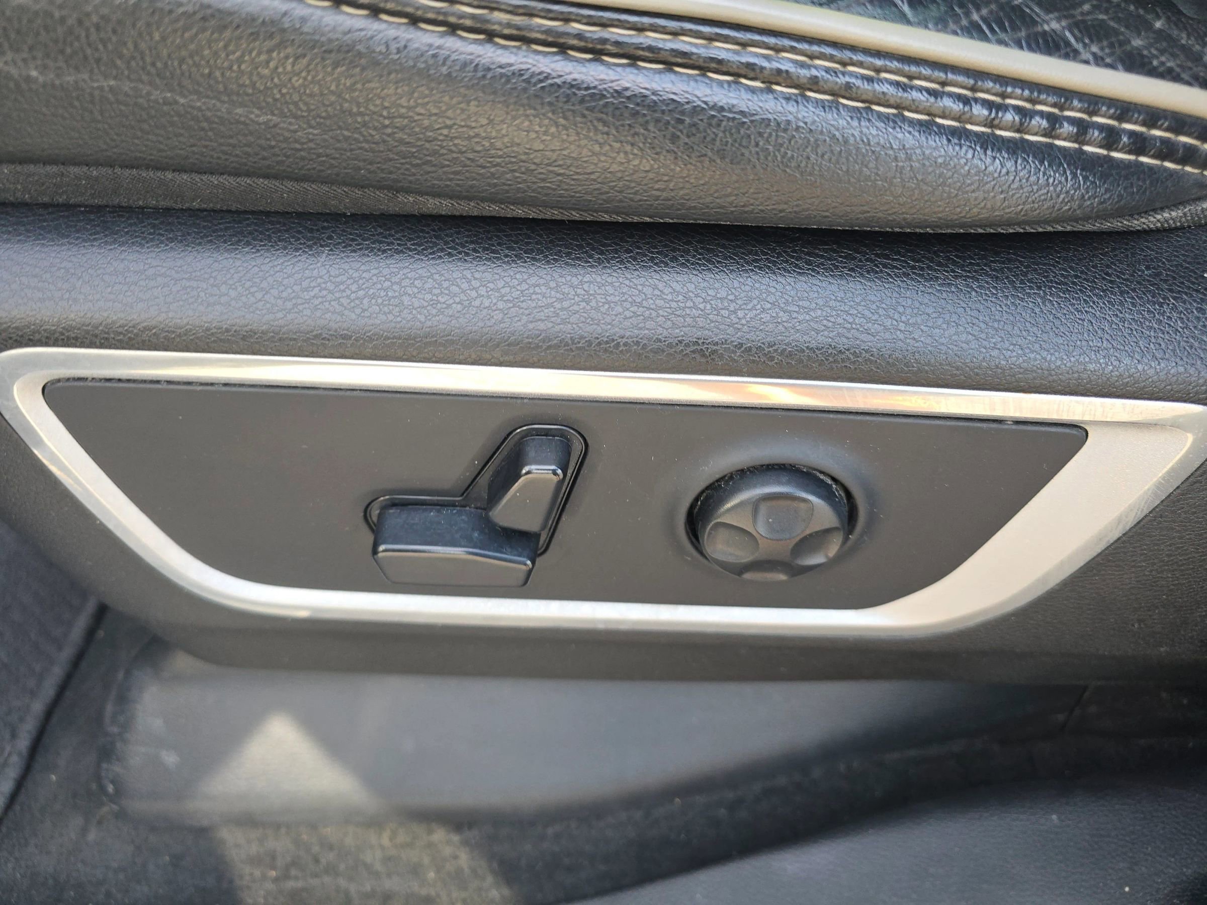 Used 2020 RAM 1500 Laramie image 13