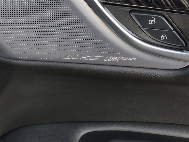 Used 2025 Cadillac XT6 Premium Luxury image 18