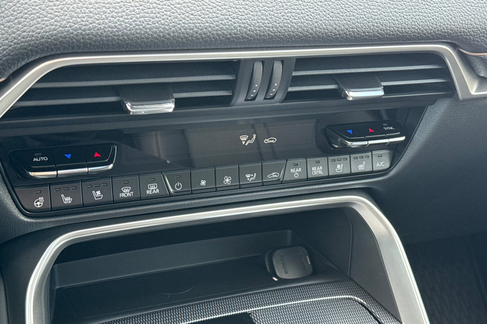 New 2026 MAZDA CX-90 3.3 Turbo w/ Premium Sport Pkg image 18