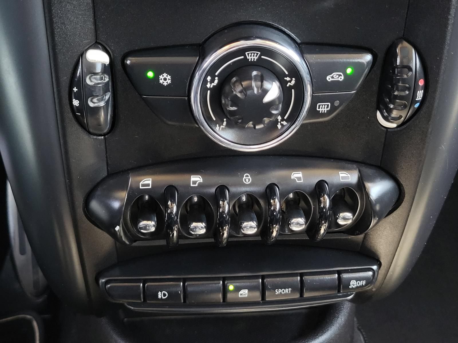 Used 2012 MINI Cooper Countryman S FWD image 22