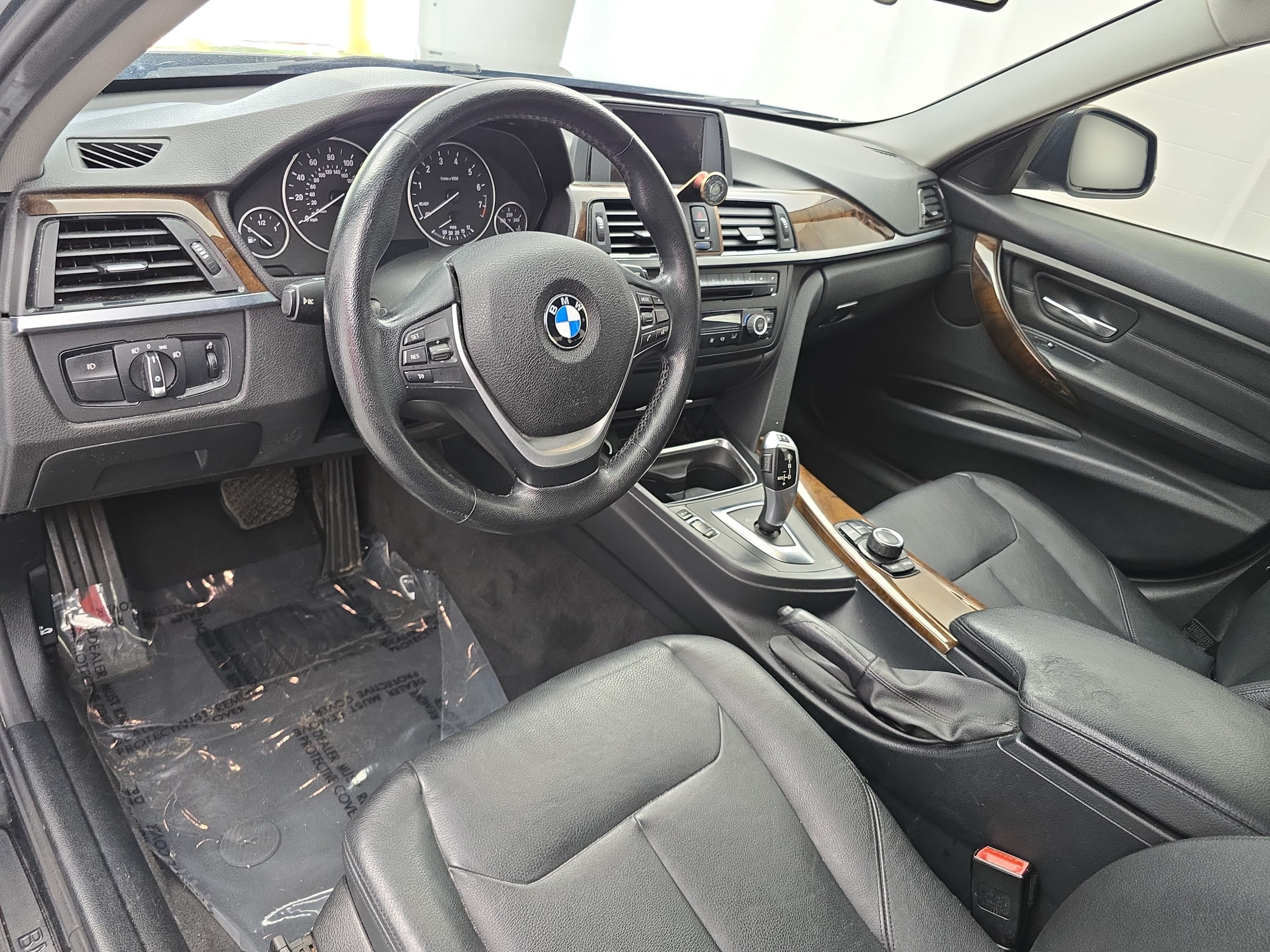 Used 2015 BMW 328i xDrive Sedan AWD/4WD image 15