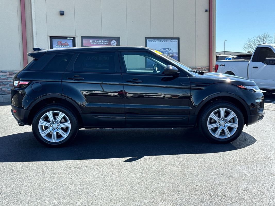 Used 2017 Land Rover Range Rover Evoque SE Premium image 5