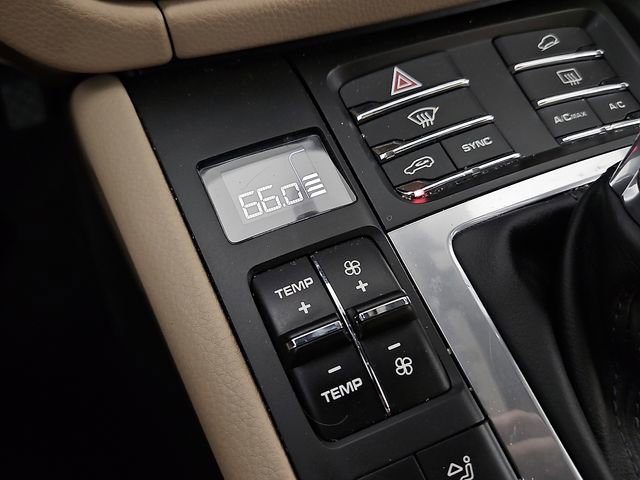 Used 2020 Porsche Macan S image 17