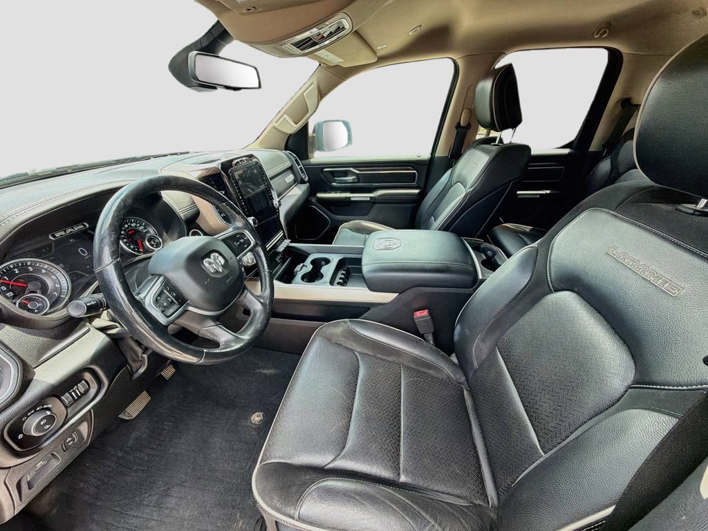 Used 2019 RAM 1500 Laramie AWD/4WD image 25