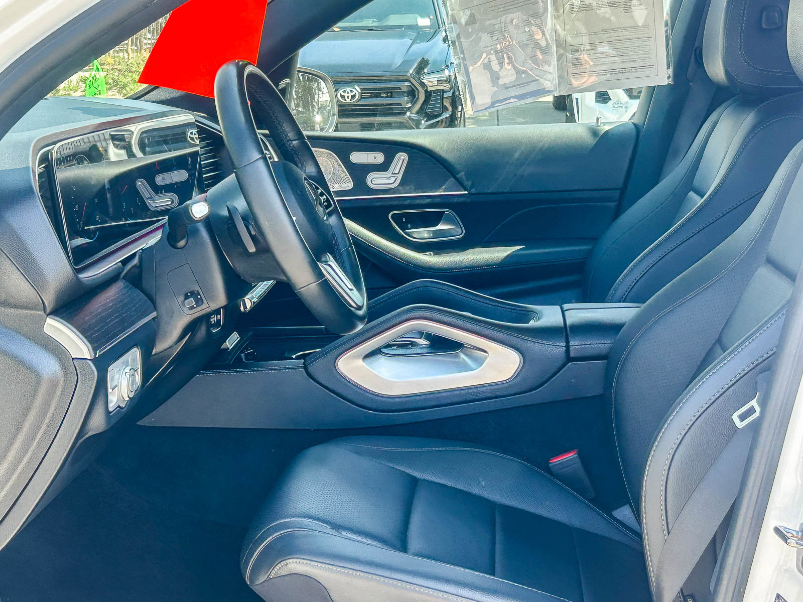 Used 2022 Mercedes-Benz GLE 350 w/ Premium Package image 17