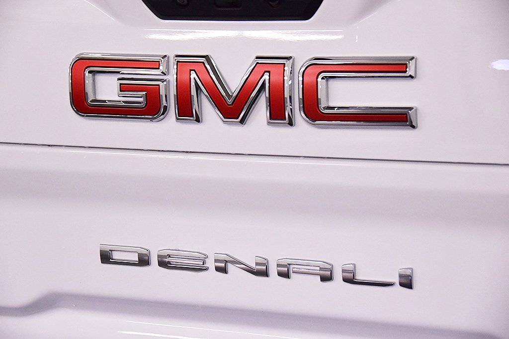 Used 2023 GMC Sierra 2500 Denali image 15