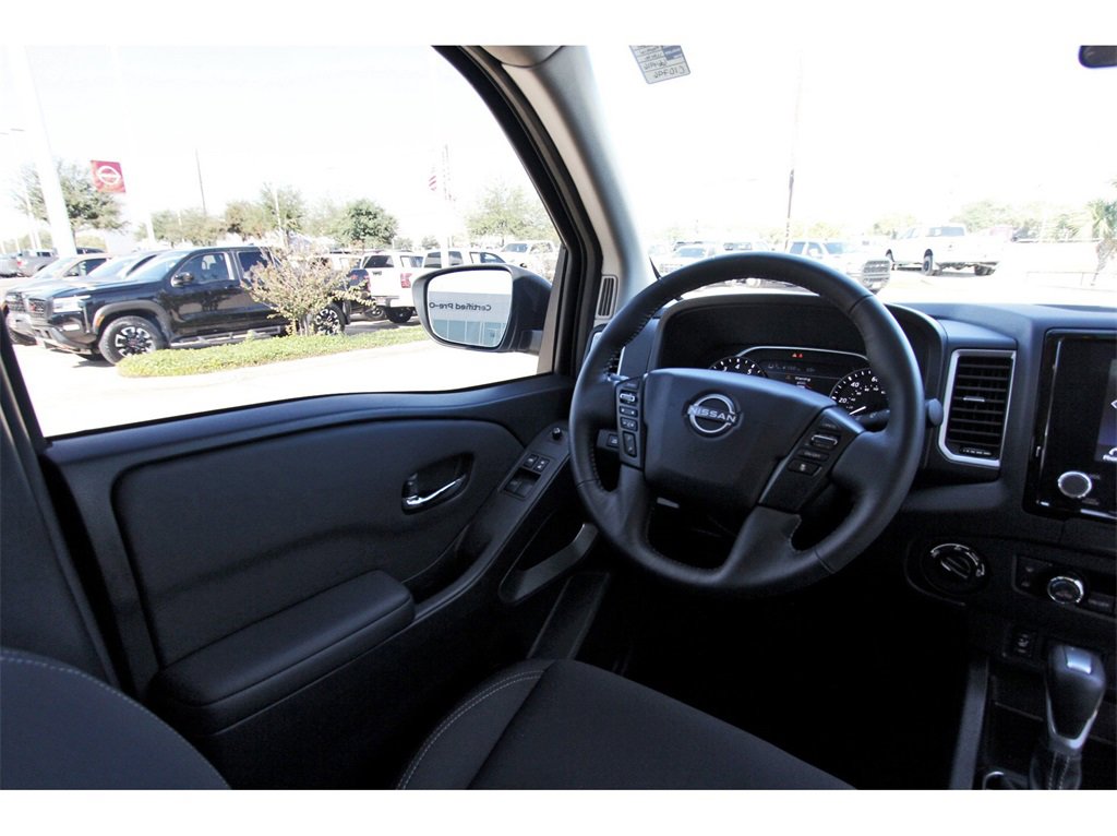 Certified 2024 Nissan Frontier SV w/ SV Convenience Package image 6