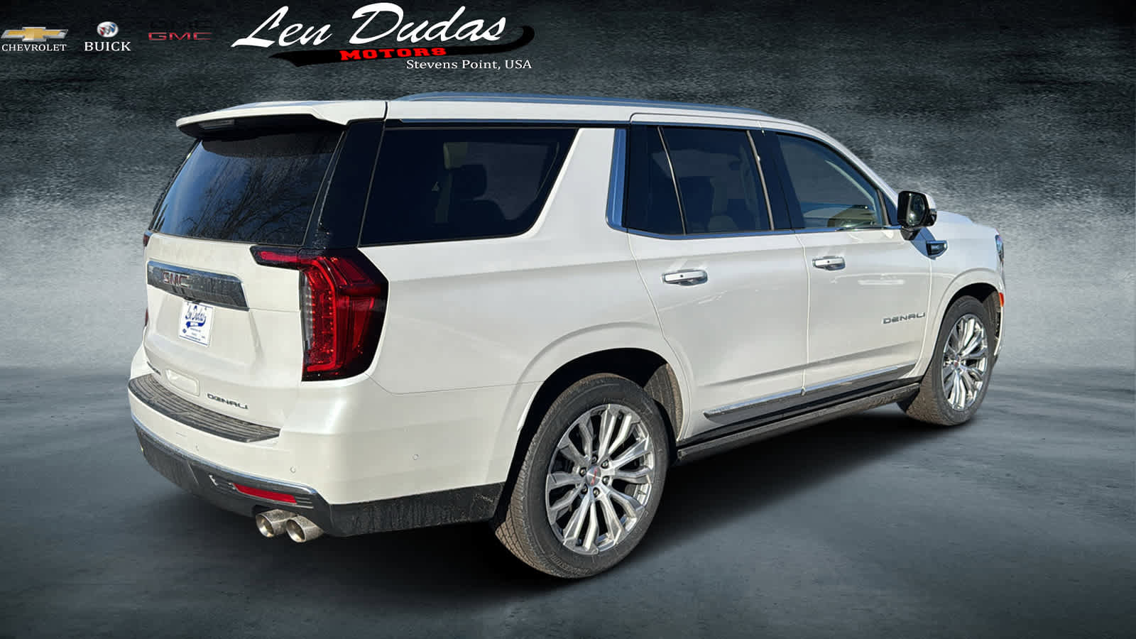 Certified 2023 GMC Yukon Denali w/ Denali Reserve Package image 4