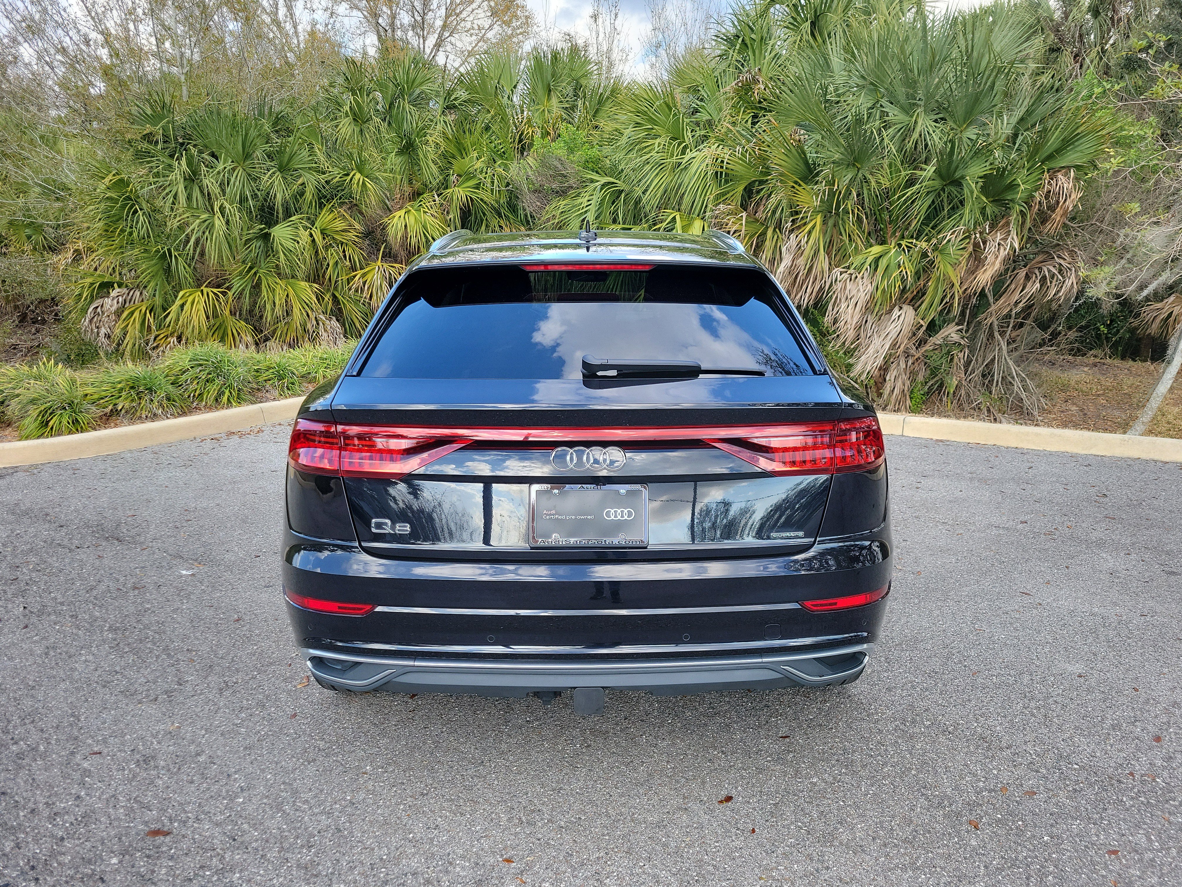Used 2021 Audi Q8 Prestige image 5