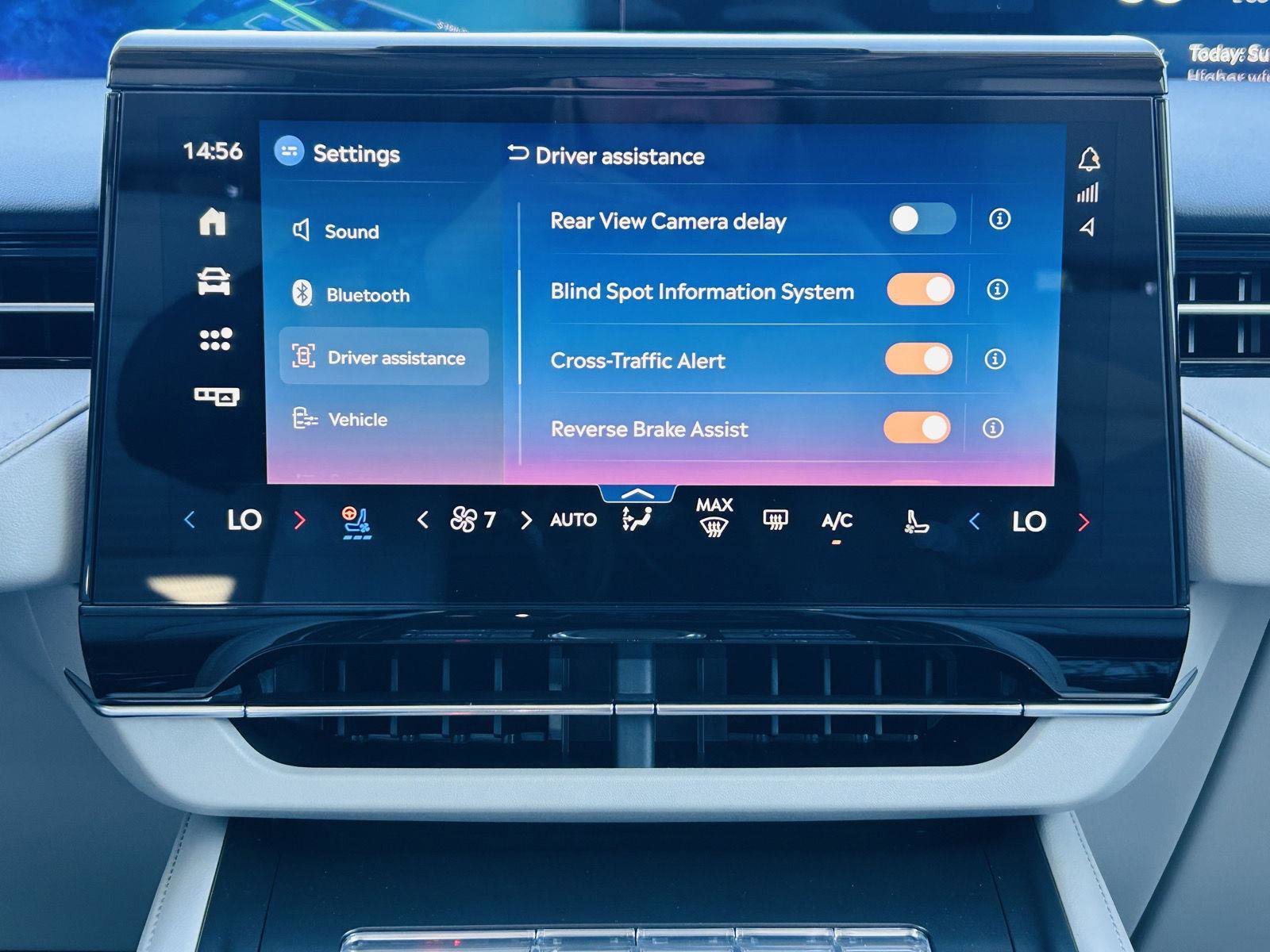 New 2026 Lincoln Nautilus Reserve w/ Jet Appearance Package image 14