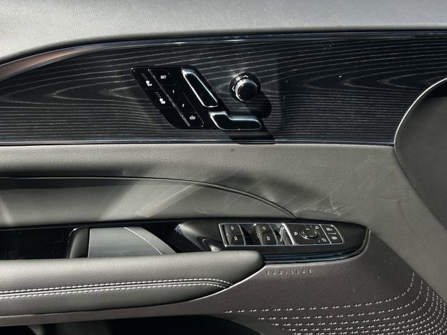 New 2026 Cadillac Lyriq Sport image 19