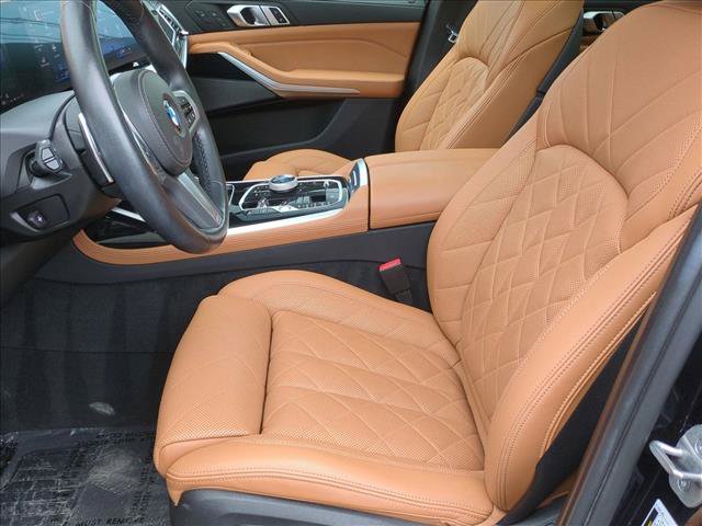 Used 2023 BMW X7 xDrive40i w/ Executive Package AWD/4WD image 16