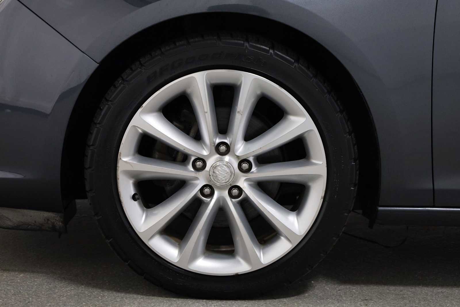 Used 2013 Buick Verano image 33