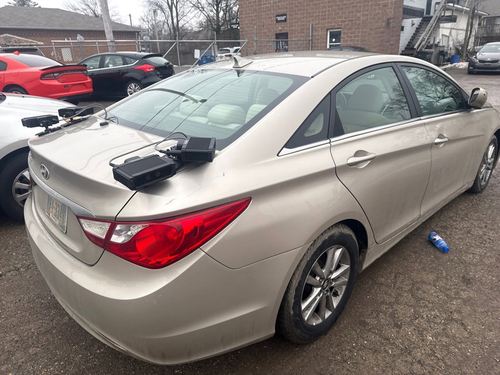 Used 2011 Hyundai Sonata GLS FWD image 5