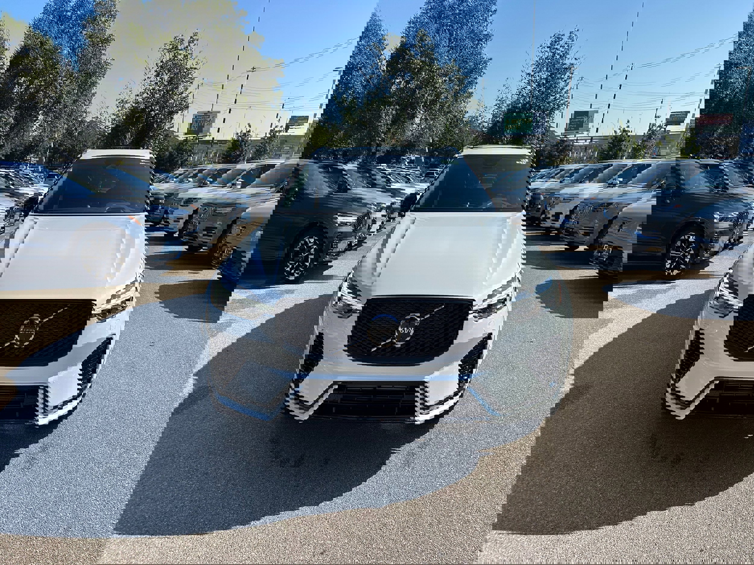 New 2026 Volvo XC60 T8 Polestar image 6