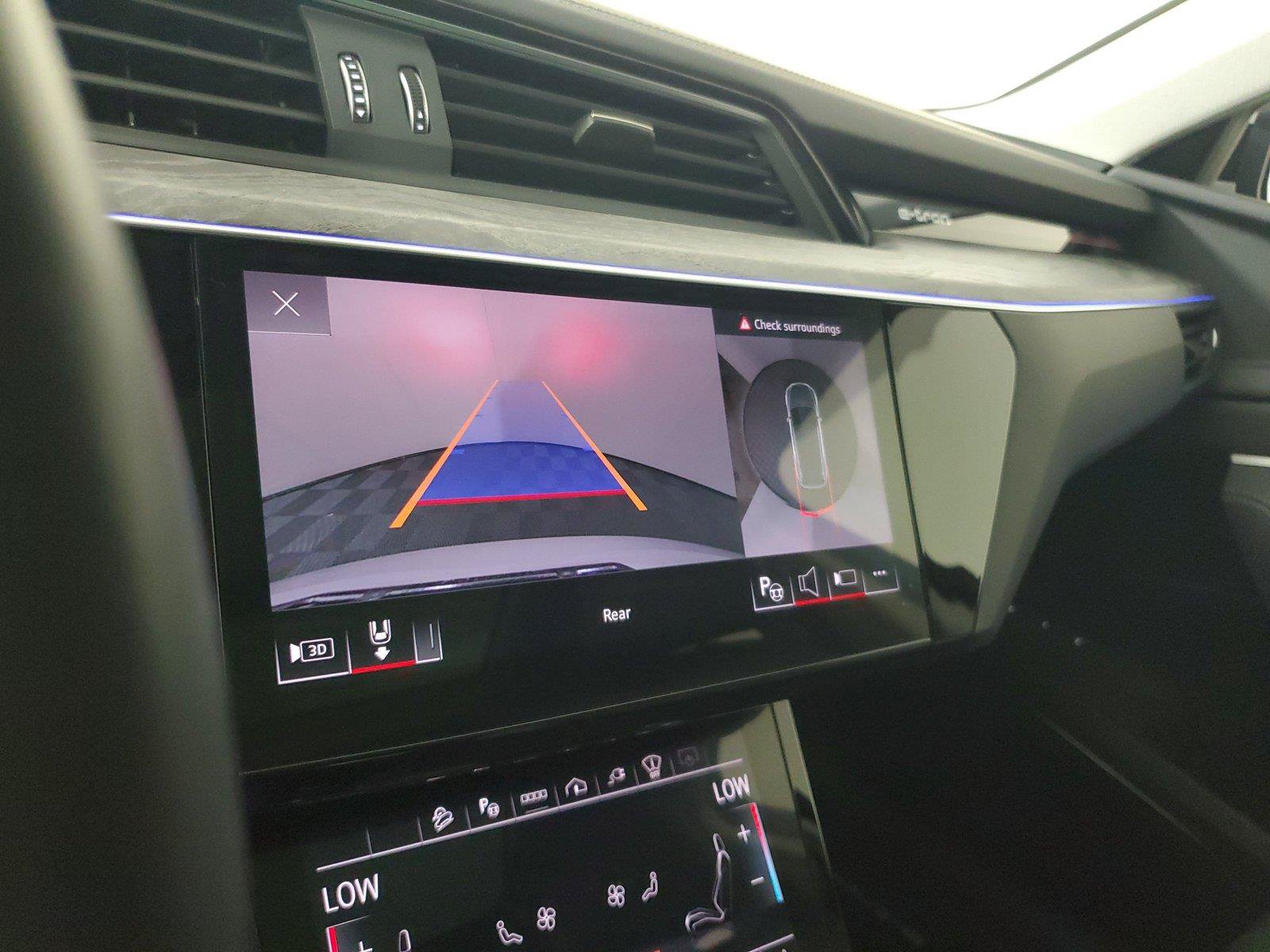 Certified 2024 Audi Q8 e-tron Prestige w/ Prestige Package AWD/4WD image 26